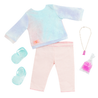 GUMMY BEAR NECKLACE OUTFIT